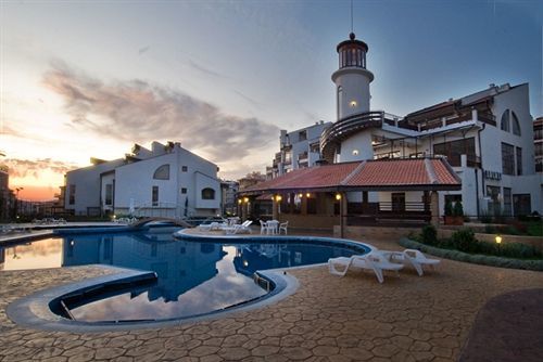 Aparthotel Lighthouse Sveti Vlas Esterno foto